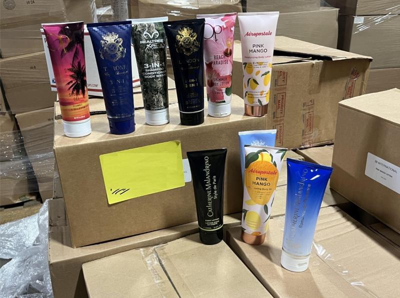 New Bulk Lot of 1373 Assorted Brand Lotions and Shower Gels MSPR $8786