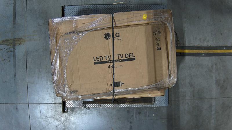 TVs & Monitors - Samsung, Sony, LG, Sharp, 43" - 55" - MSRP $9,580 - RO 524337