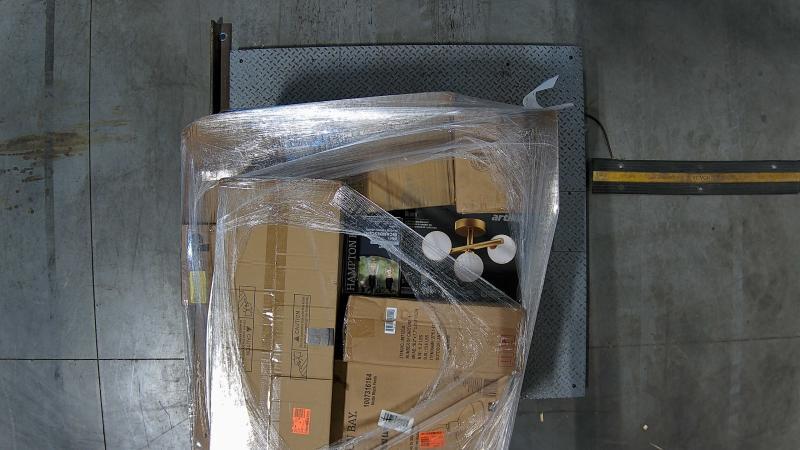 Lighting & Electrical - EDISLIVE, RRTYO, MLiAN, Storied Home, Progress Lighting, Hukoro, YANSUN - Est Retail $3,107