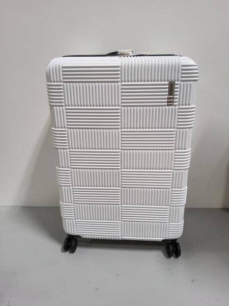 American Tourister NXT Hardside Large Checked Spinner Suitcase, White - Est Retail $149