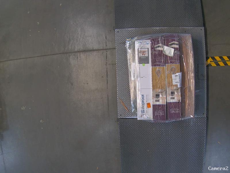 Flooring & Rugs - ROBERTS, Jeffrey Court, HDC, Daltile, Lifeproof, TrafficMaster, Marazzi - Est Retail $1,486- 2plts