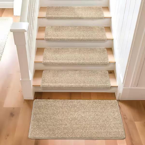 Flooring & Rugs - Carpet Stair Tread, Subway Tile, Mosaic Wall Tile - Est Retail $1,303 - 1 plt