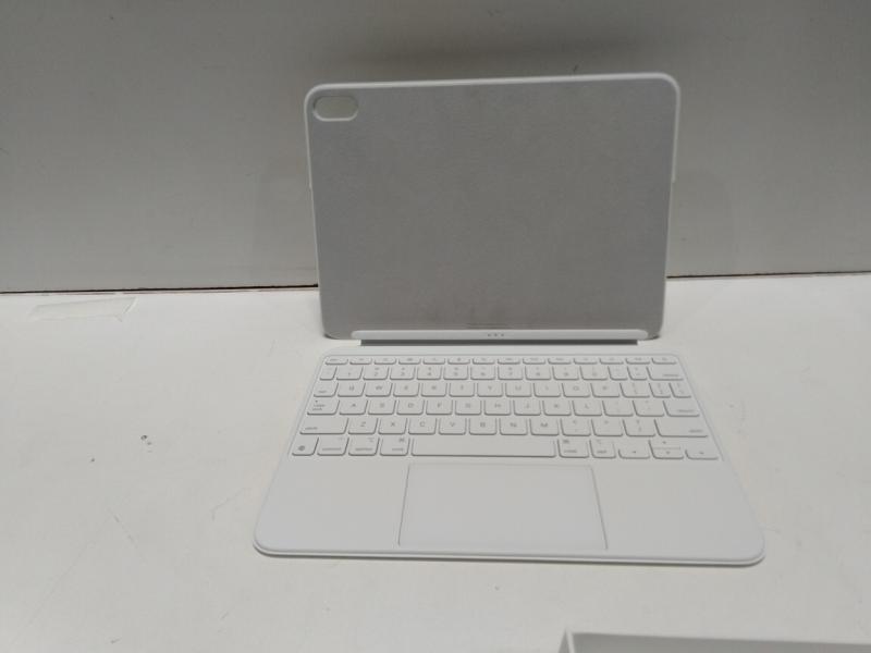 Apple Magic Keyboard Folio, iPad A16 & iPad 10.9in Gen10, White - MSRP $249