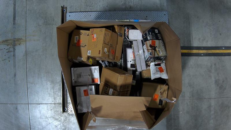 Lighting & Electrical - Armacost Lighting, RRTYO, KUZCO, JAZAVA, Artika, Innolink, LNC, Juno - Est Retail $3,849
