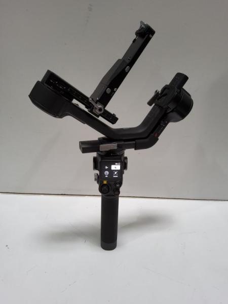 DJI RS 4 Pro - MSRP $869