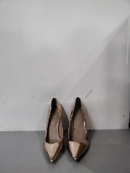 Luxury Department Store - Shoes