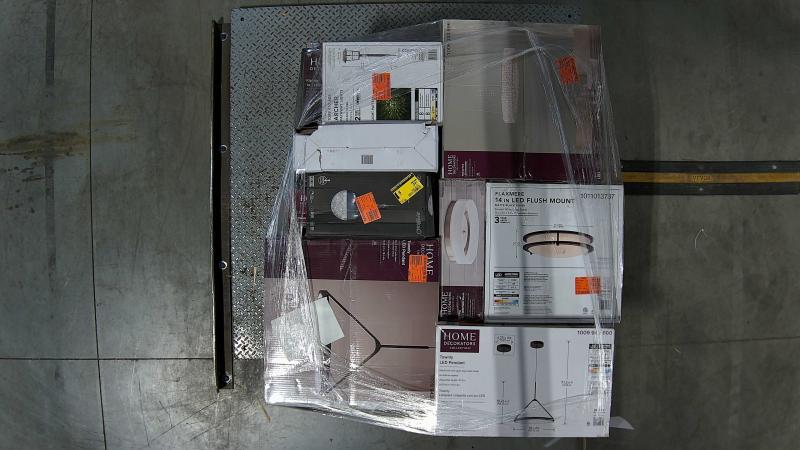 Lighting & Electrical - Glitzer, Halo, Nelwyn, Townly, Wesley Park, Cogburn - Est Retail $3,720- 1plt