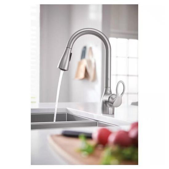 Plumbing - Moen, Wayne, Everbilt - Est Retail $7,490- 1plt