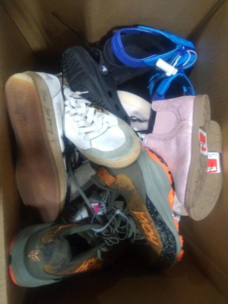 Luxury Department Store - Returns Shoes