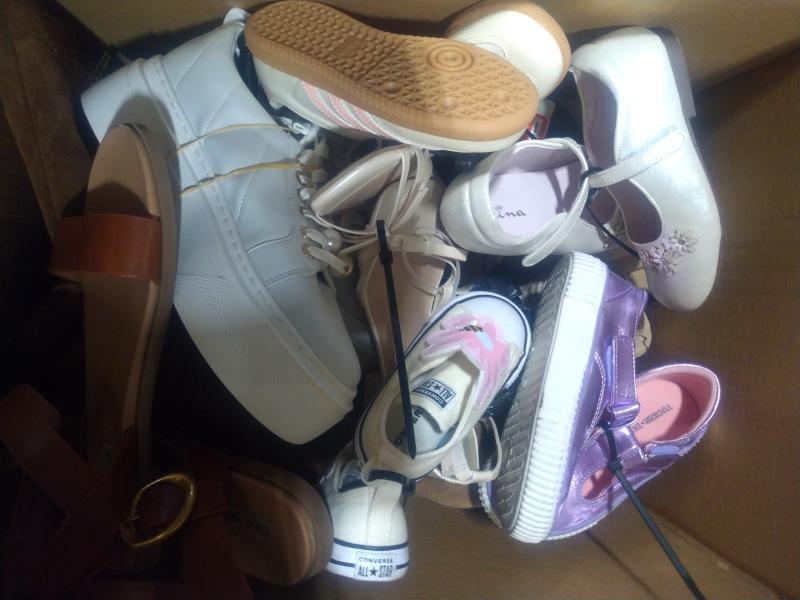 Luxury Department Store - Returns Shoes