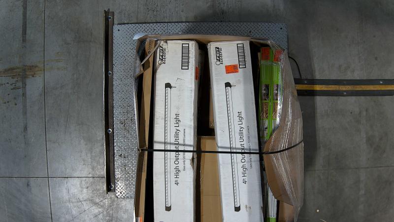 Lighting & Electrical - Kichler, LNC, SILJOY, Access Lighting, Rennnsan, Lithonia Lighting, HDC - Est Retail $3,813