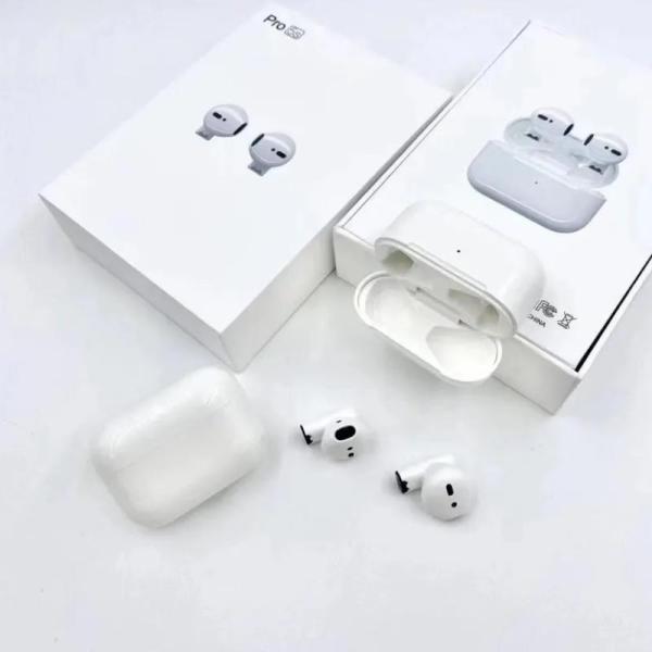 90 Sets - High Quality Fitness Trackers,Earbuds & Speakers - Mixed Lot