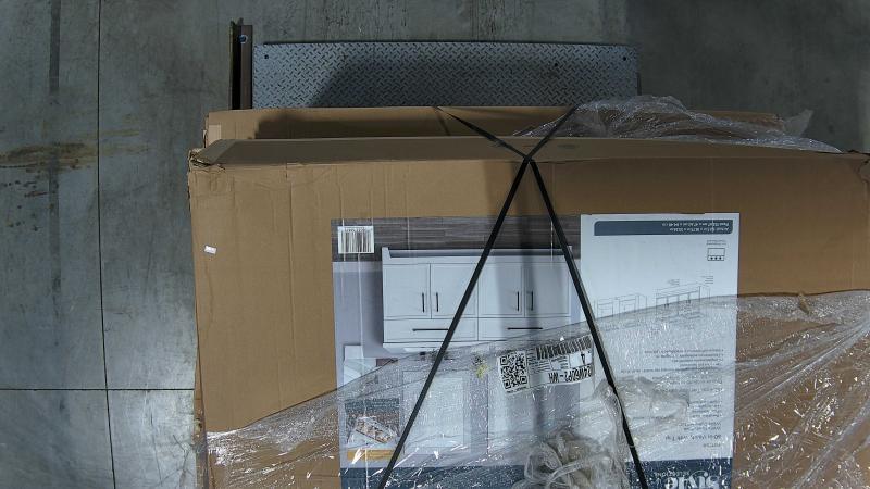 Salvage - Weber Spirit Gas Grill, Craftsman Leaf Blower, ClosetMaid Stackable Cubeicals - MSRP $2,175