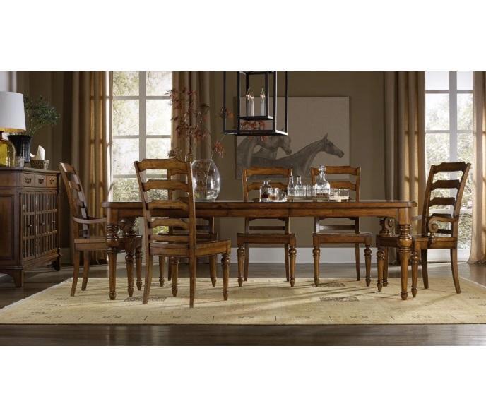 Truckload - Furniture - Tynecastle Extendable Dining Table, Hervie 96.46'' Round Arm Sofa, Laroche Table - MSRP $54,642