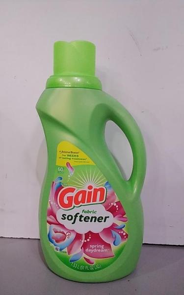 Home - Kiwi ProtectAll Waterproofer Spray, Gain Fabric Softener - MSRP $3,940