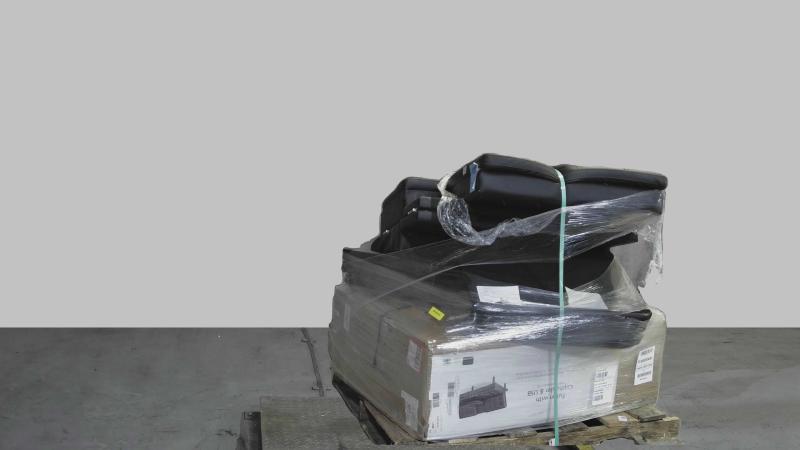 Pallet of Furniture