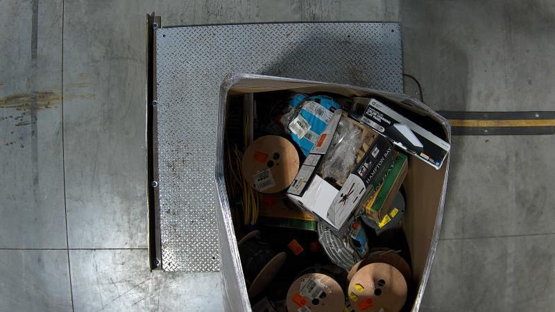 Lighting & Electrical - Cerrowire, Southwire, Husky, Commercial Electric, Hampton Bay, Artika - Est Retail $3,856
