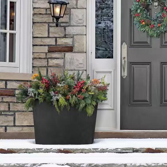 Seasonal - Vigoro, Everbilt, Milwaukee - Est Retail $1,242- 1plt