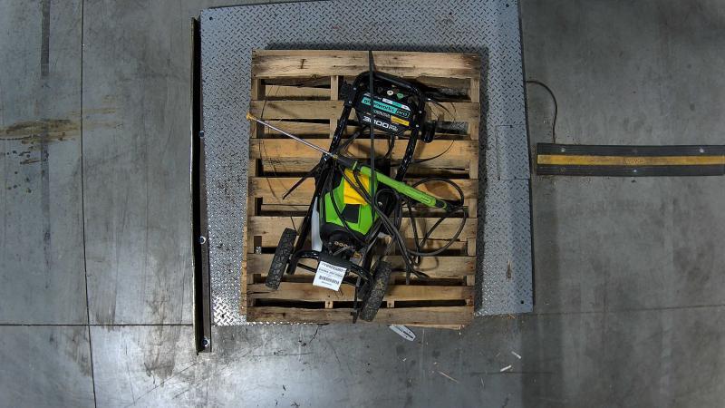 Graco Magnum ProX19 Stationary Airless Paint Sprayer, Greenworks Pro 3000PSI Cold Water Pressure Washer - MSRP $4,083