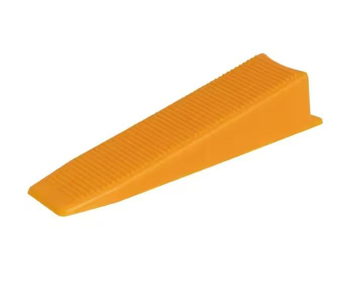 Flooring & Rugs - QEP Xtreme Yellow Wedges, Lifeproof, HDC, ROBERTS, HARDWOOD REFLECTIONS - Est Retail $2,283