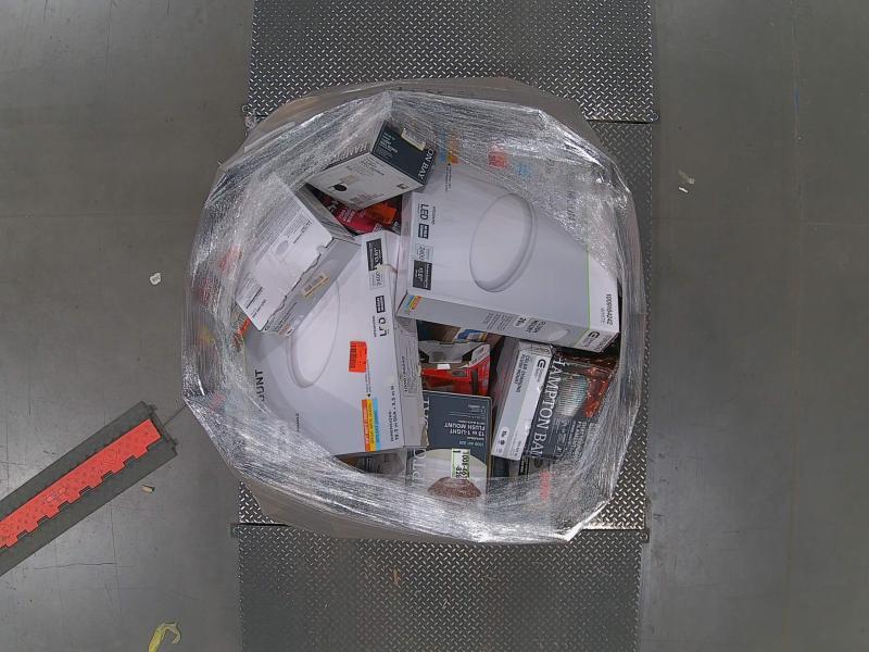 Lighting & Electrical - DEWALT, Commercial Electric, Hampton Bay, Superstrut, Meyda, Halex - Est Retail $34,952- 11plts