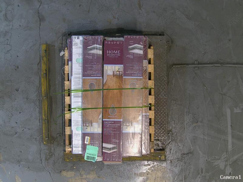 Flooring & Rugs - Corso Italia Urban Denim Matte Floor & Wall Tiles, HDC Skaggs Oaks, MSI - Est Retail $1,026- 2plts