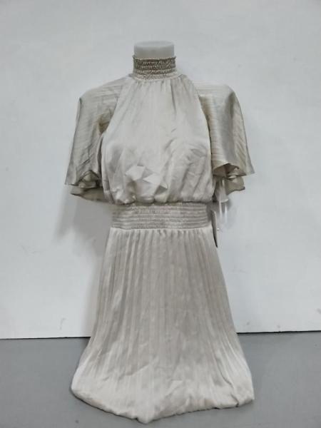 Luxury Department Store - Pallet of Apparel Returns