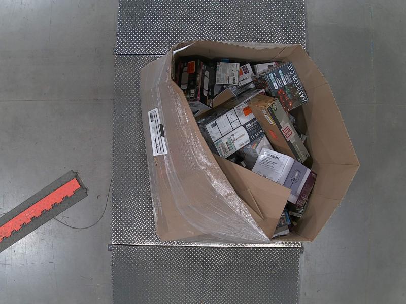 Lighting & Electrical - Southwire, HDC, HALO, Artika, Feit Electric, Hunter, Hampton Bay, Eglo - Est Retail $3,902