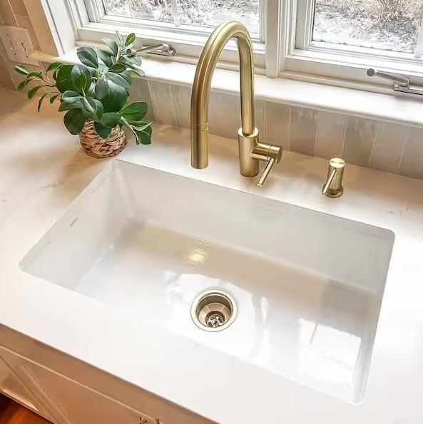 Plumbing- SINKOLOGY Eden 31in Undermount Single Bowl Kitchen Sink, Attop, Glacier Bay, Drain-Sleeve - Est Retail $1,316