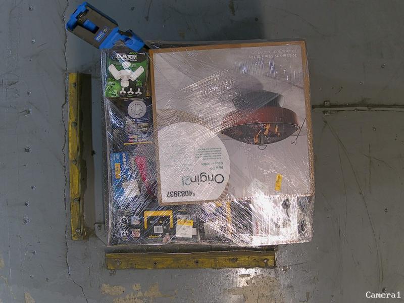 Wagner Flexio 3500 Painter, Craftsman 3 Ton Garage Jack, Ceiling Fan With Light, GE Circuit Breaker - MSRP $3,080