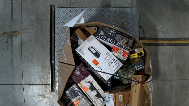 Lighting & Electrical - DEWALT, Commercial Electric, HDC, Husky, Hampton Bay, Honeywell Home - Est Retail $4,273