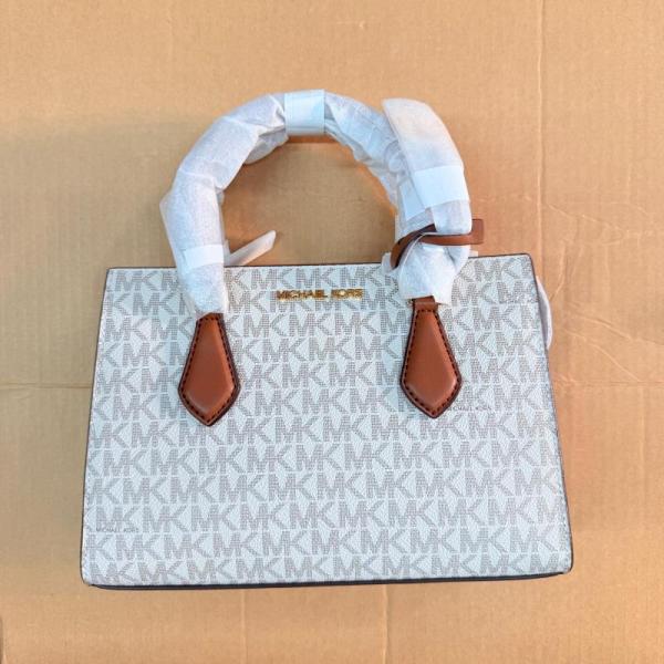 Bulk Lot of 20 Designer Handbags MSRP $5,786