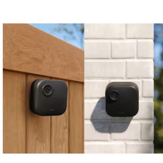 Lighting & Electrical - Blink, Philips, LIFX - Est Retail $4,653 - 1 plt