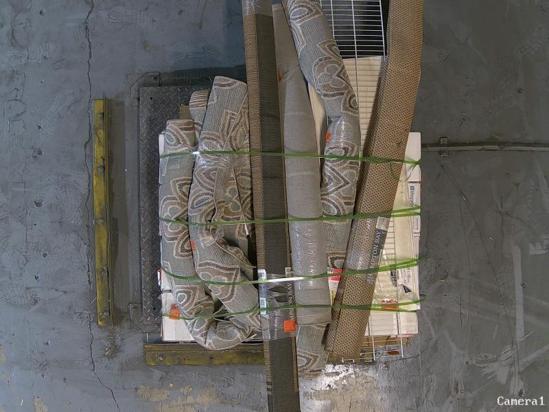 Pallet of Flooring & Rugs