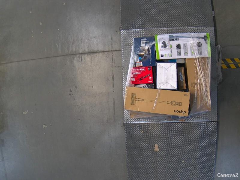 Appliances - Dyson, Eureka, Shark, Delonghi, Cuisinart - MSRP $4,306