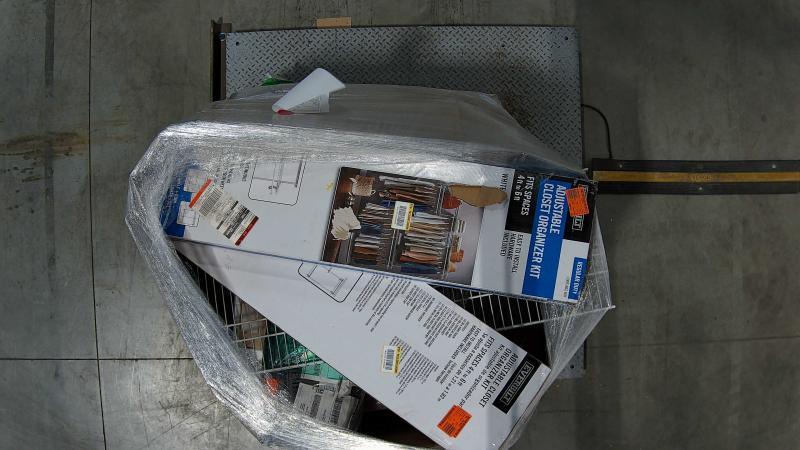 Flooring & Rugs - Safavieh, Loomaknoti, Ivy Hill - Est Retail $2,144- 1plt