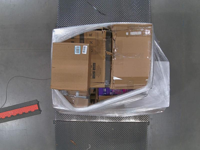 TKYZ Lg Dog Stroller Cart, DUMOS 26in Counter Height Bar Stools, Plasma Cutter, GasOne Stockpot, Swiffer - MSRP $1,985