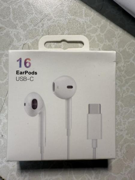 EarPods Lightning Wired Earphones Headphones iPhone