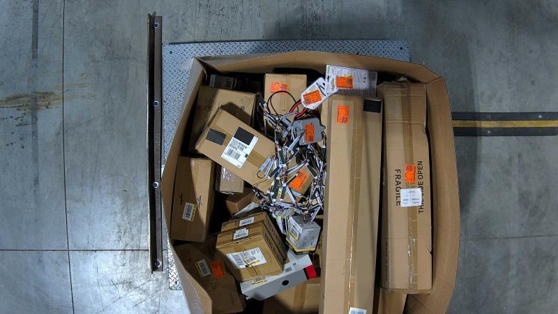 Lighting & Electrical - Leviton, VEVOR, HALO, Vidalite, EDISLIVE, GE, Artika, JONATHAN Y, BIBIVIS - Est Retail $9,433