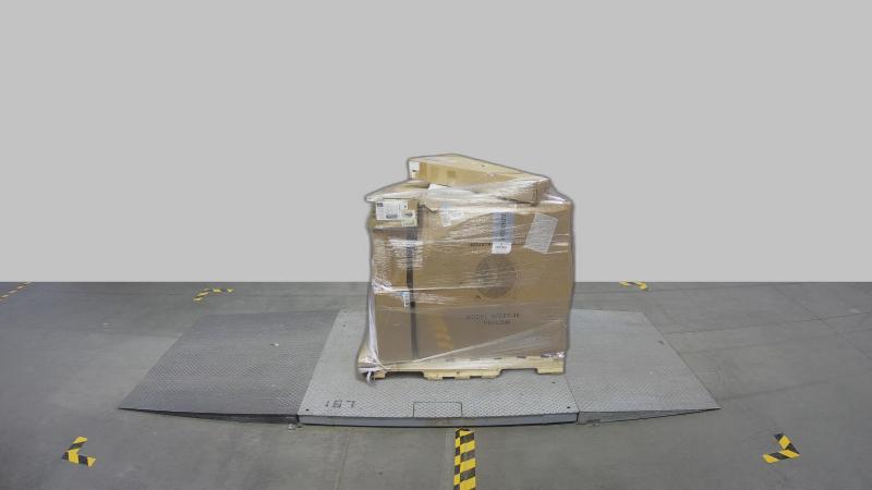 Appliances - Breville, Smeg, Dyson, Ninja, iRobot Roomba, Levoit, Lasko, Ninja - MSRP $6,130