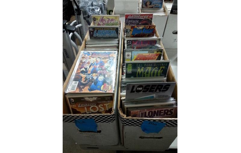 Collectors Comic Books - Assorted Box of 300 - MSRP $1,200
