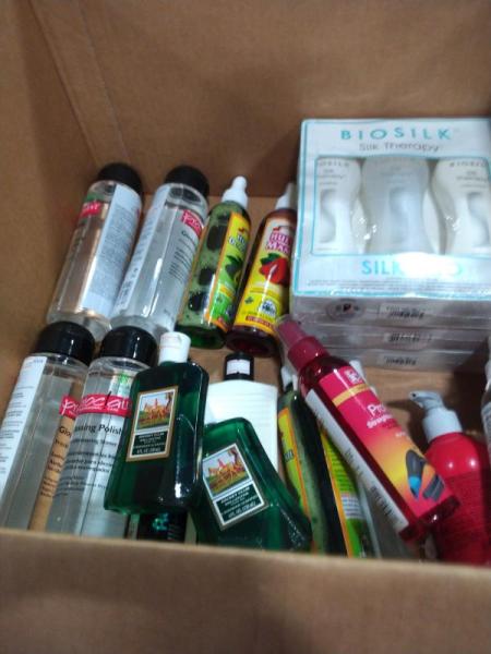 Health & Beauty-Luminizer Lip Gloss, Johnny B Mode Styling Gel, Keranique KeraViatin Hair & Scalp Softgels-MSRP $1,018