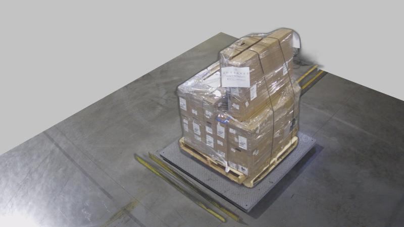 Salvage - Monitors & TVs - 24"55" - Samsung, Sharp, Dell, Sony & LG - MSRP $8,641