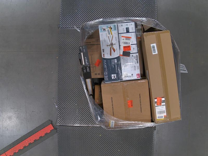 Lighting & Electrical - VEVOR, Kichler, Metalux, Commercial Electric, Y'INSP, LNC, Leviton - Est Retail $960- 4plts