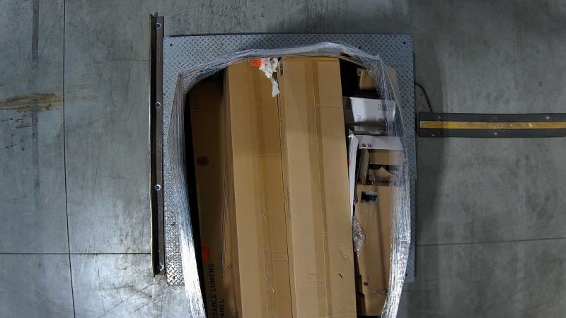 Lighting & Electrical - Hampton Bay, Artika, GE - Est Retail $2,190- 1plt