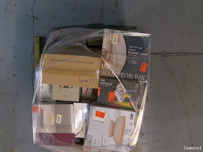 Lighting & Electrical - Commerical Electric, Hampton Bay, Lifx, Wyze - Est Retail $4,909- 1plt