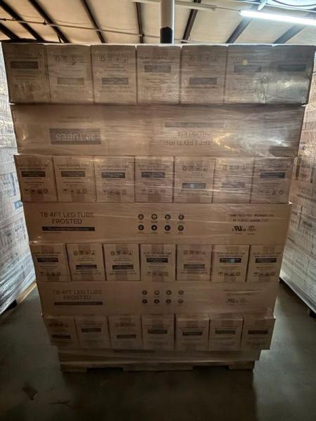 9 New Pallets of 4/5k Tube Lights - MSRP $74,250