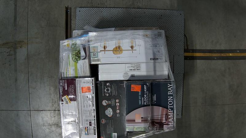 Lighting & Electrical - Halo, HDC, Siemens, Hampton Bay - Est Retail $3,377- 1plt