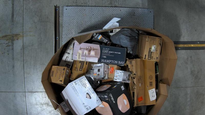 Lighting & Electrical - Halo, Blink, Ring, Husky, Emiko, Artika - Est Retail $10,745- 1plt