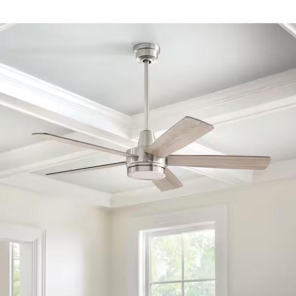 Lighting & Electrical - Hampton Bay, Feit, Husky - Est Retail $3,250- 1plt